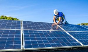 Installation et mise en production des panneaux solaires photovoltaïques à La Norville